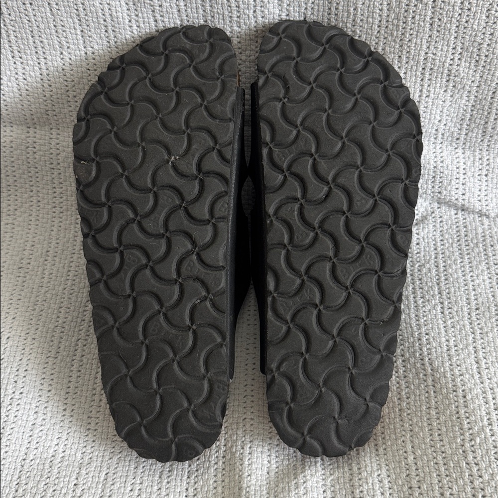 Birkenstock Black Arizona Sandals - Picture 10 of 12